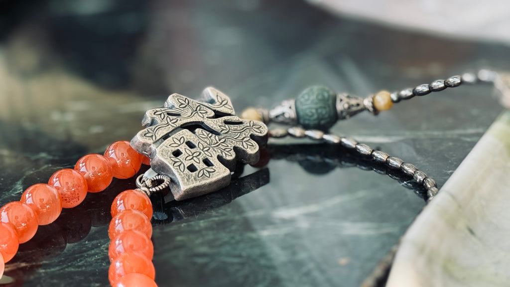 Homeward · Cherry Red Agate Bracelet｜One-of-a-kind