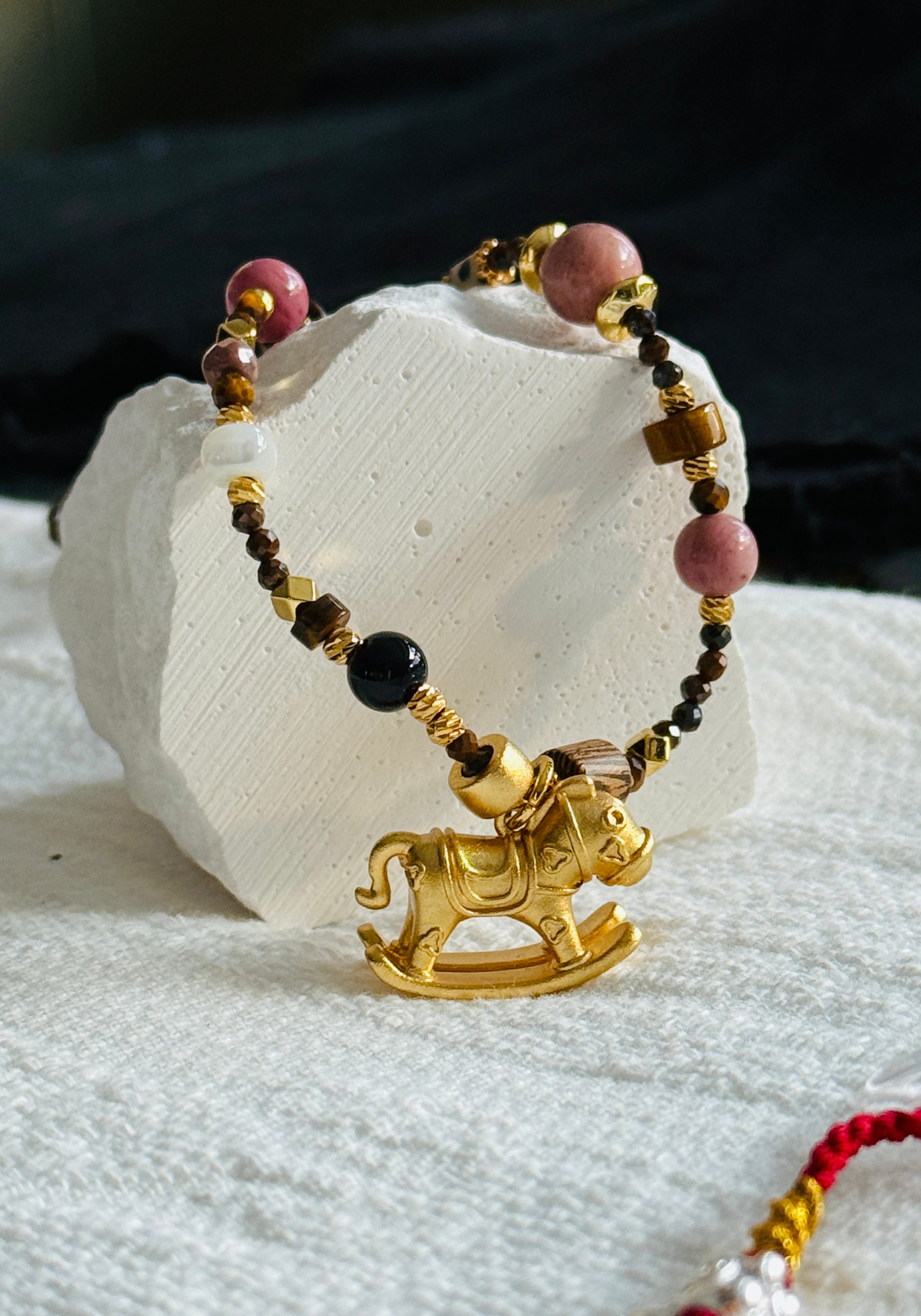 Grounding · Year of Horse Lucky Necklace｜Tiger’s Eye Gem Long Necklace with Rocking Horse Pendant