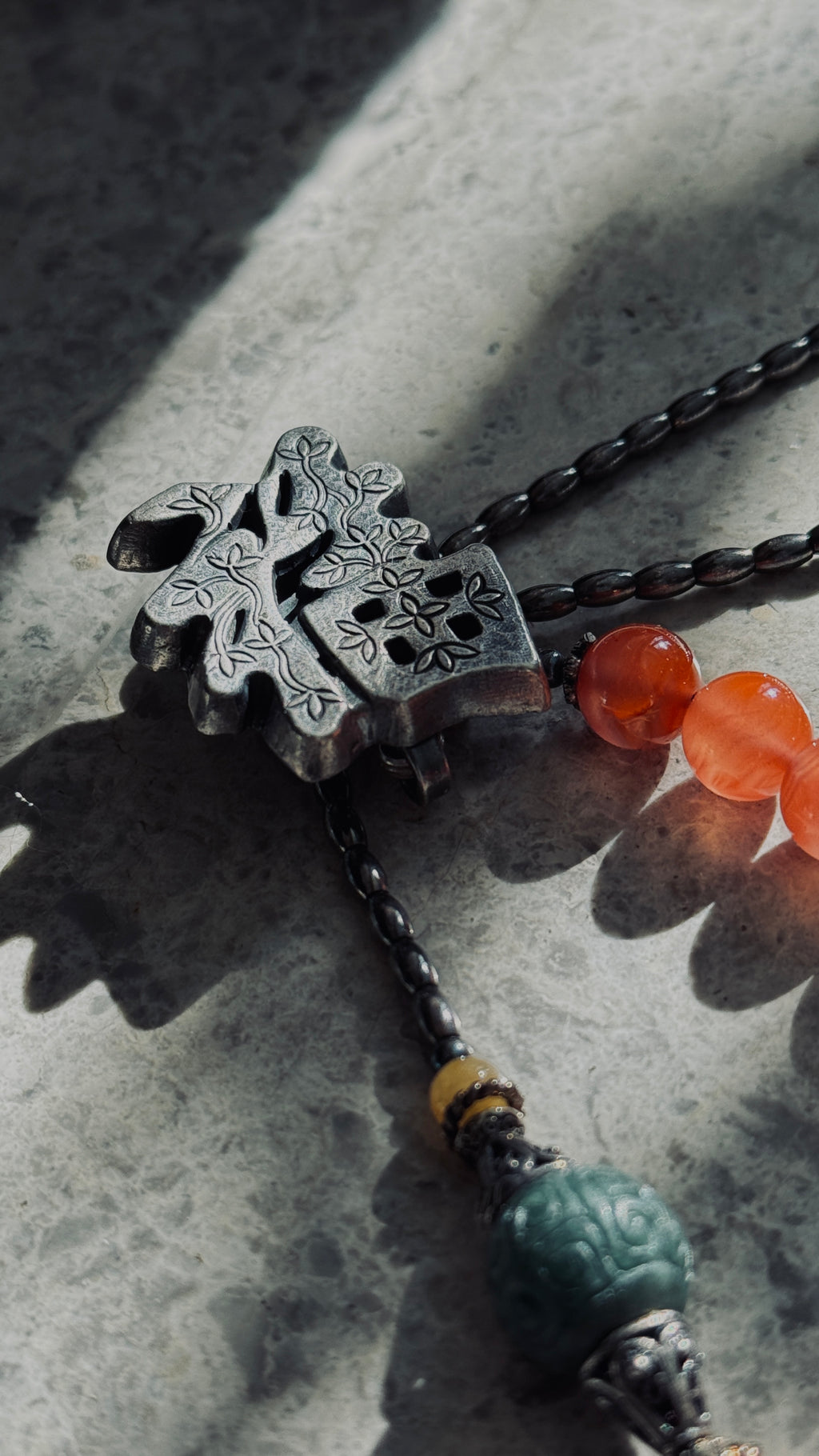 Homeward · Cherry Red Agate Bracelet｜One-of-a-kind