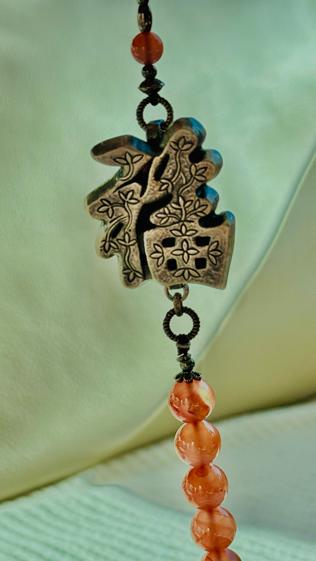 Homeward · Cherry Red Agate Bracelet｜One-of-a-kind