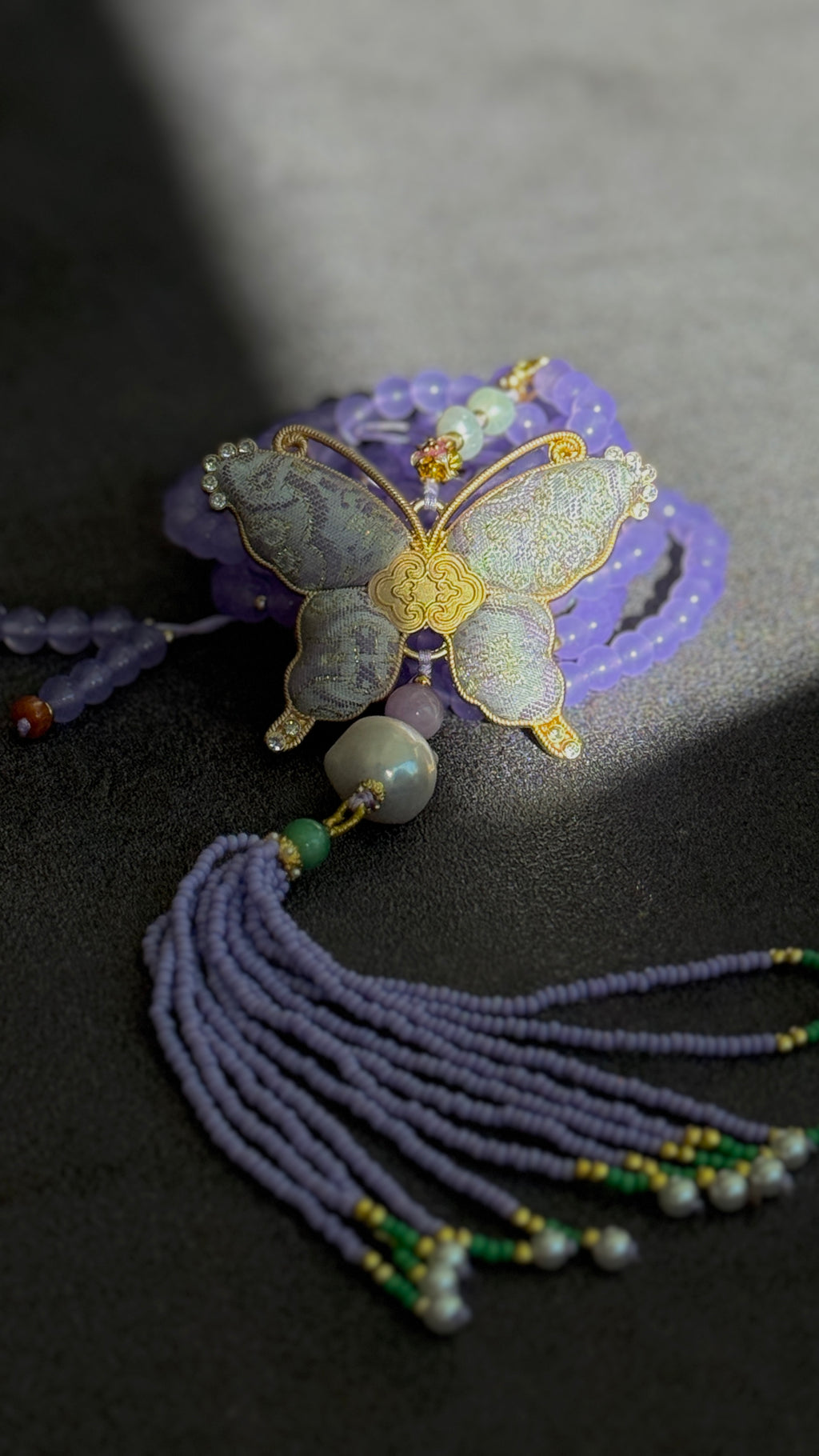 Lavender Haze · Crossbody chain with purple chalcedony beads and hand-embroidered butterfly