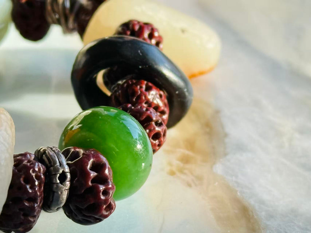 Seasons · Xinjiang Hetian Jade Bead Bracelet｜One-of-a-kind