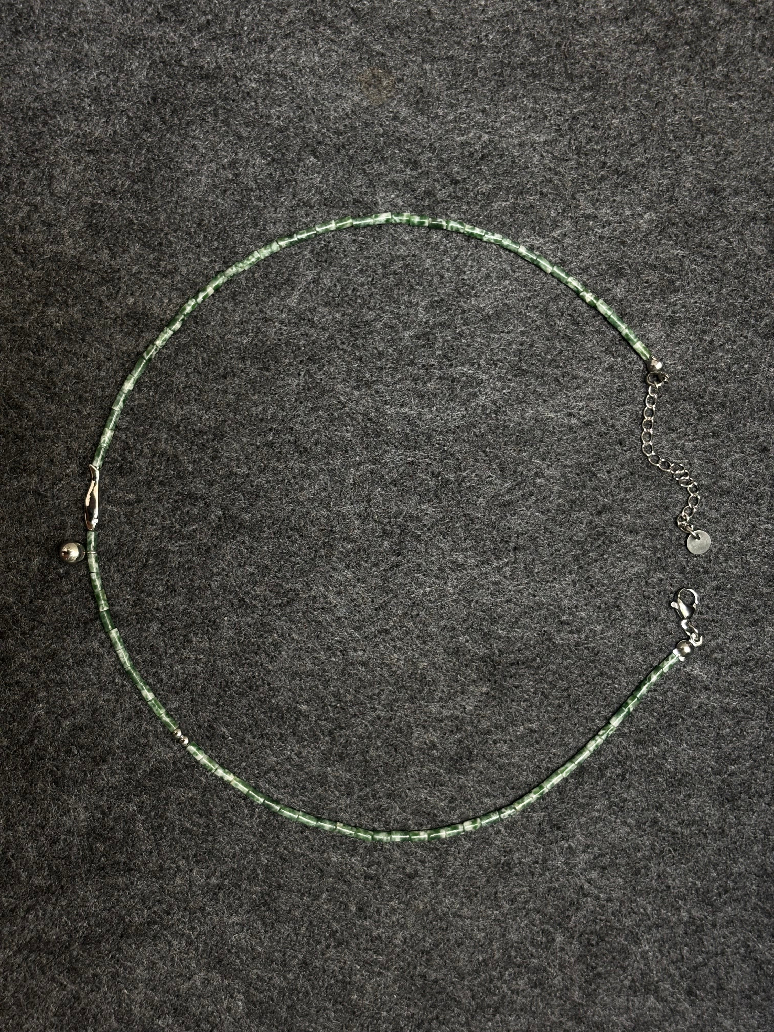 Algaeline · Green dot stone Necklace