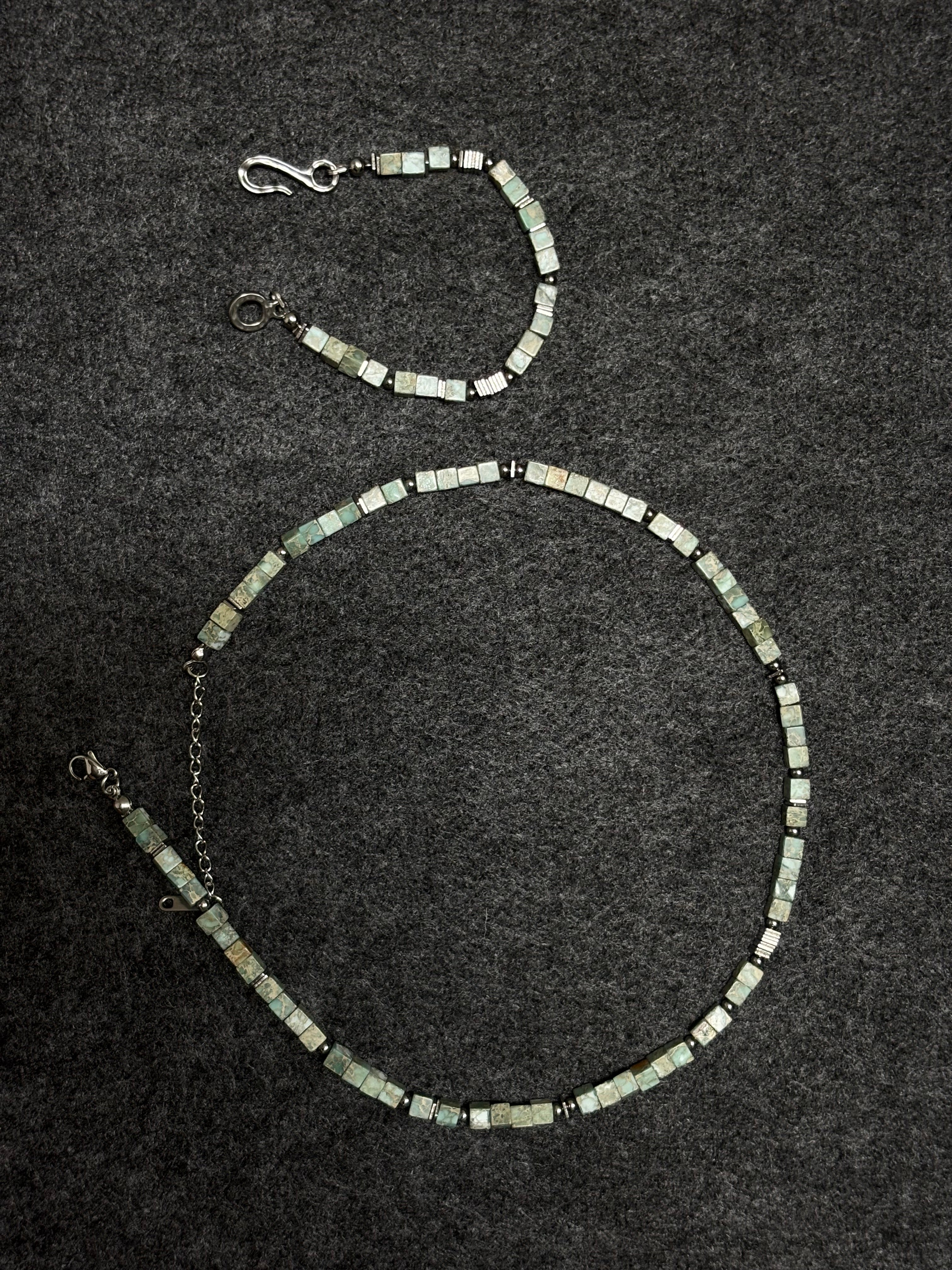 Mossline Set Necklace & Bracelet Bundle