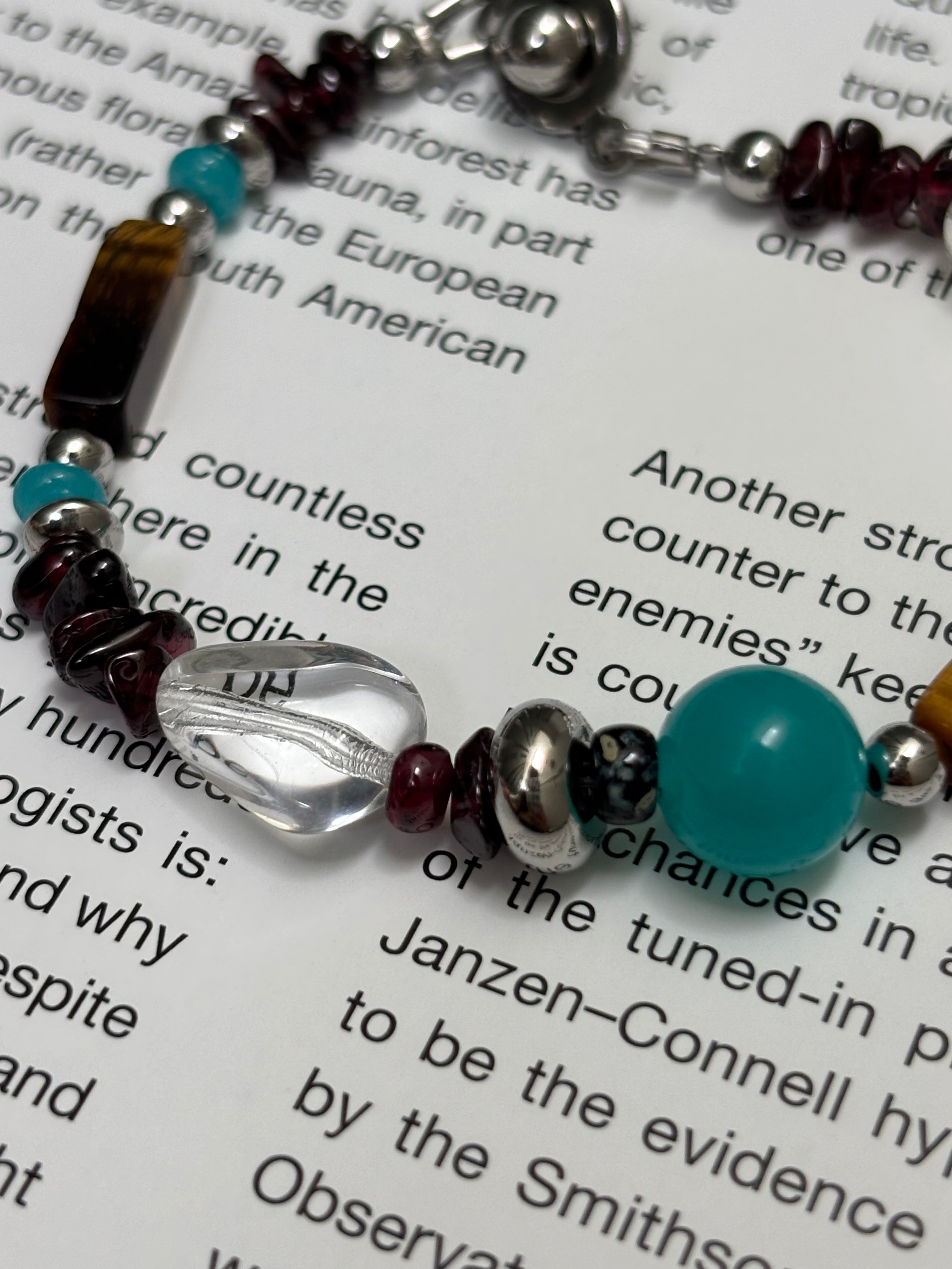 Lunaris · Gender neutral bracelet for grounding