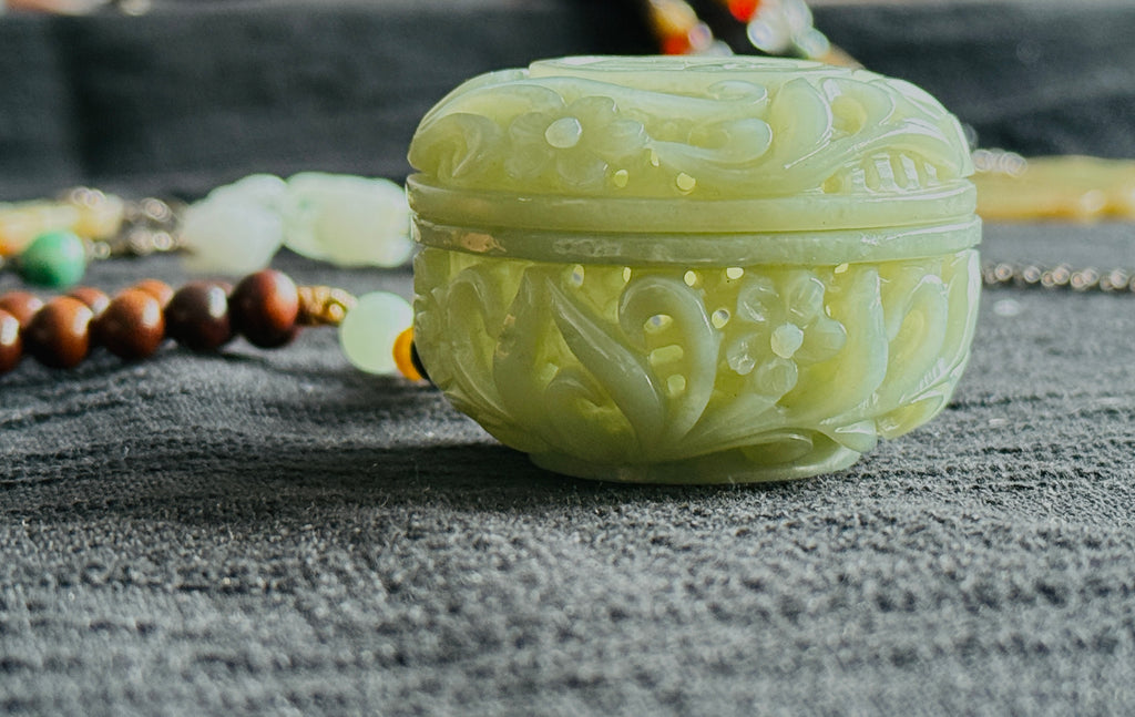 Moonlight Vessel · Hand-Carved Hetian Jade Incense Box | Openwork Jade Sachet | Song-Style | One-of-a-kind